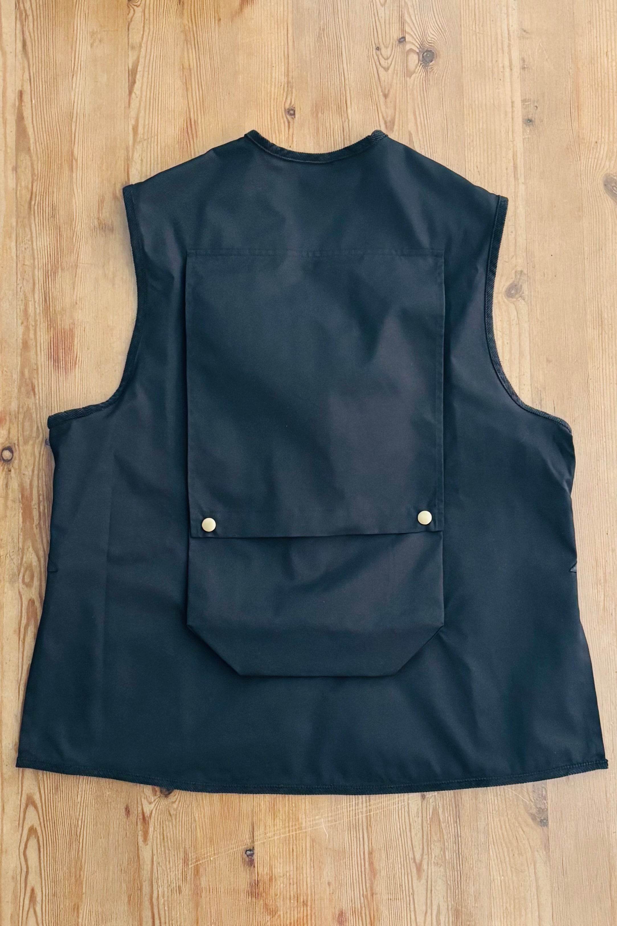 KENNETH FIELD - GUIDE VEST T/C - BLACK