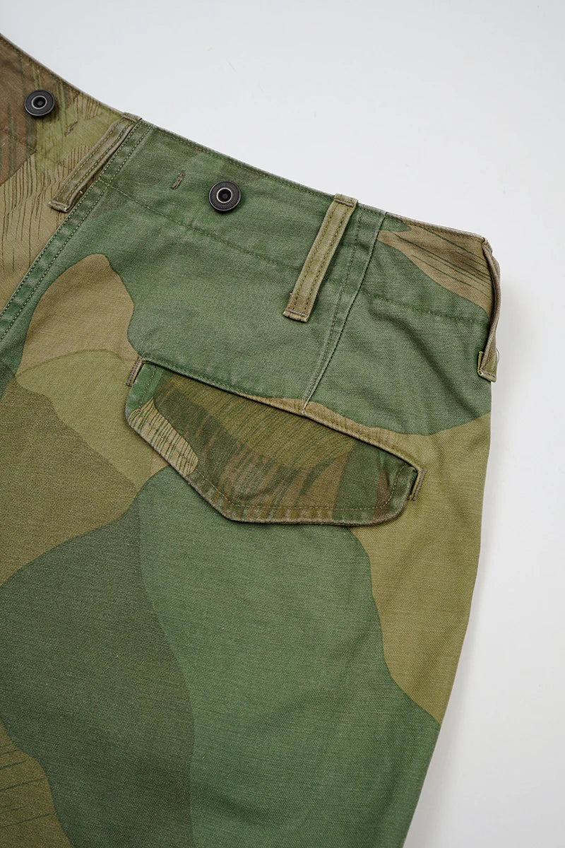 Nigel Cabourn - ARMY CARGO SHORT - FADE CAMO