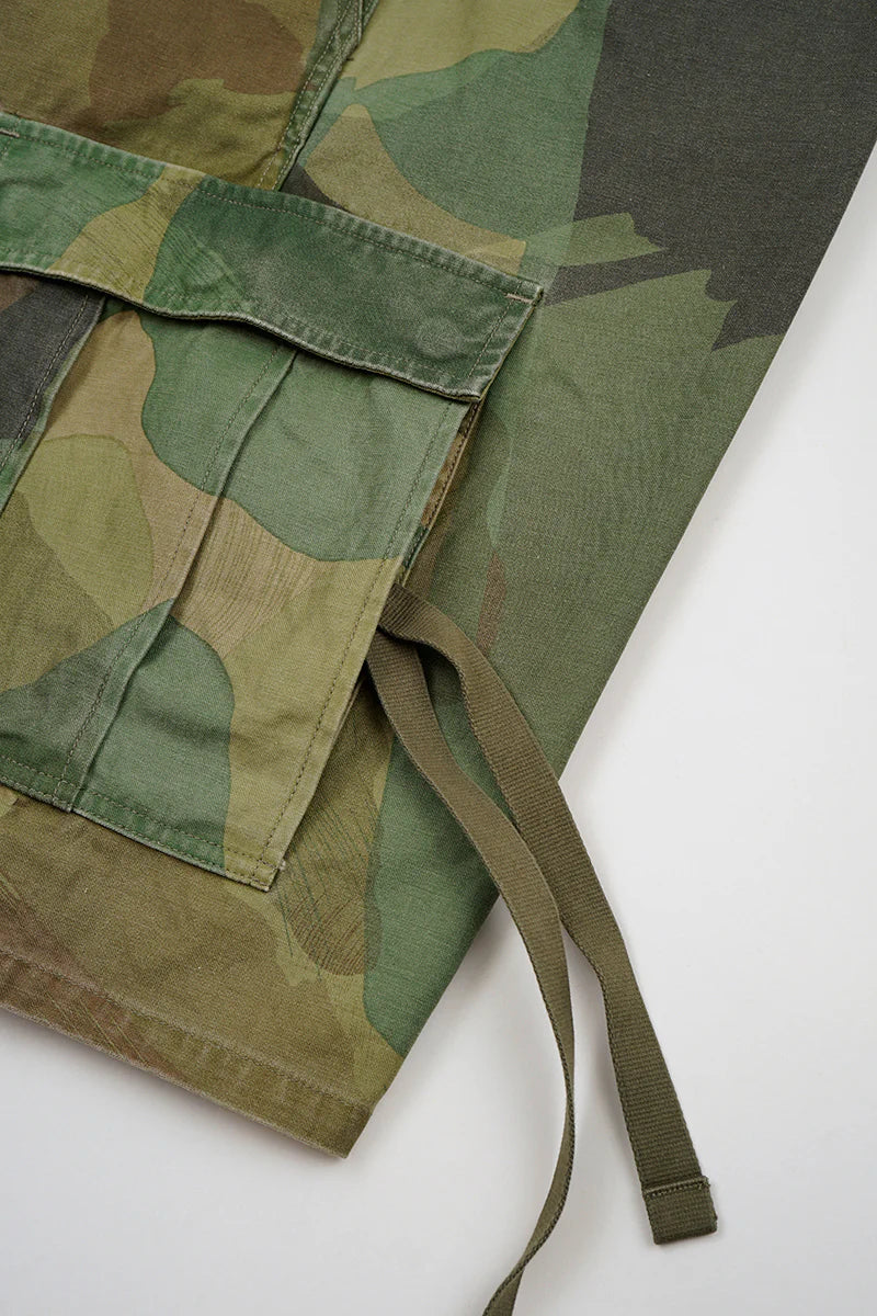 Nigel Cabourn - ARMY CARGO SHORT - FADE CAMO