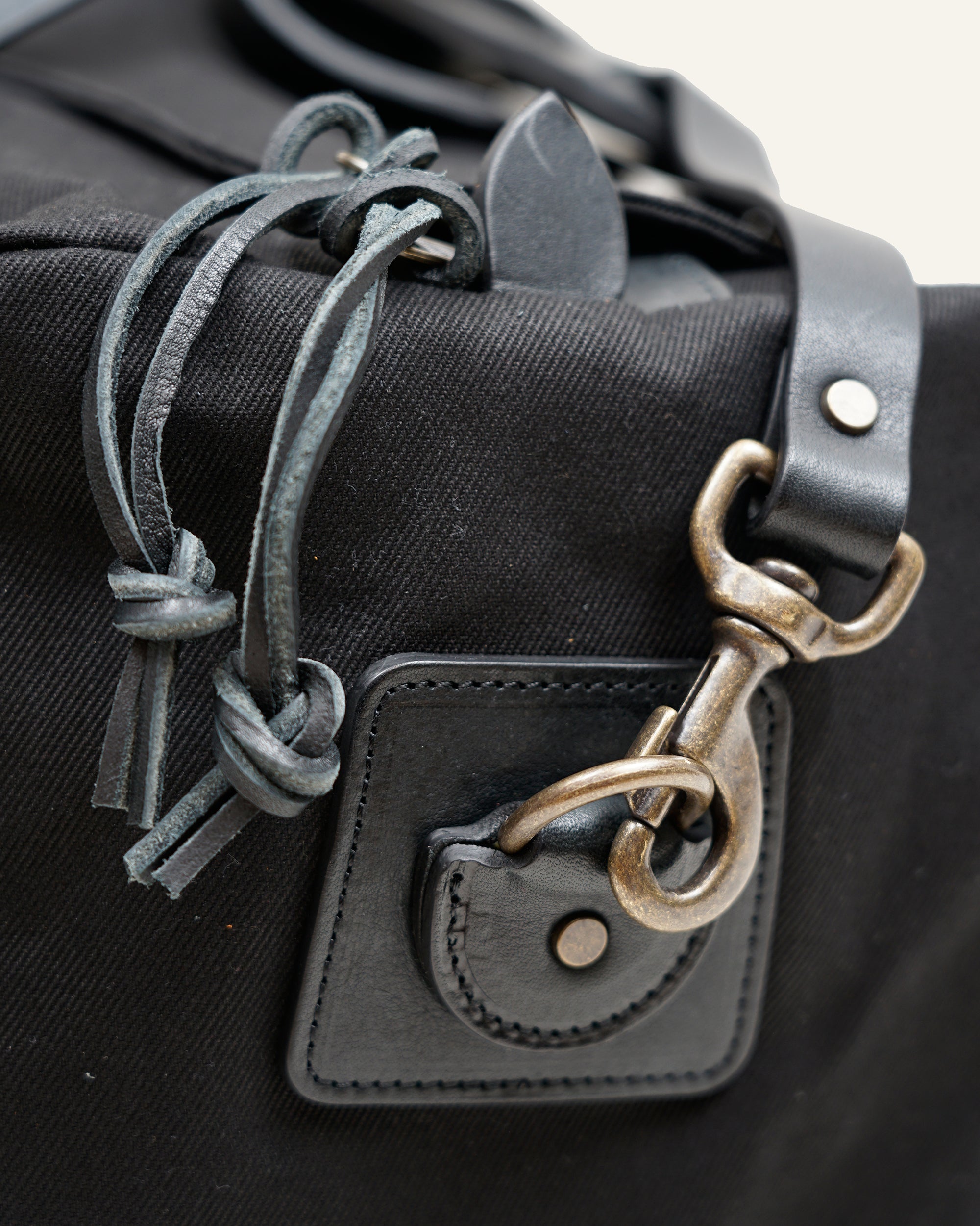 JUNYA WATANABE MAN × FILSON - WP K203 051 BLACK - MEDIUM DUFFLE BAG