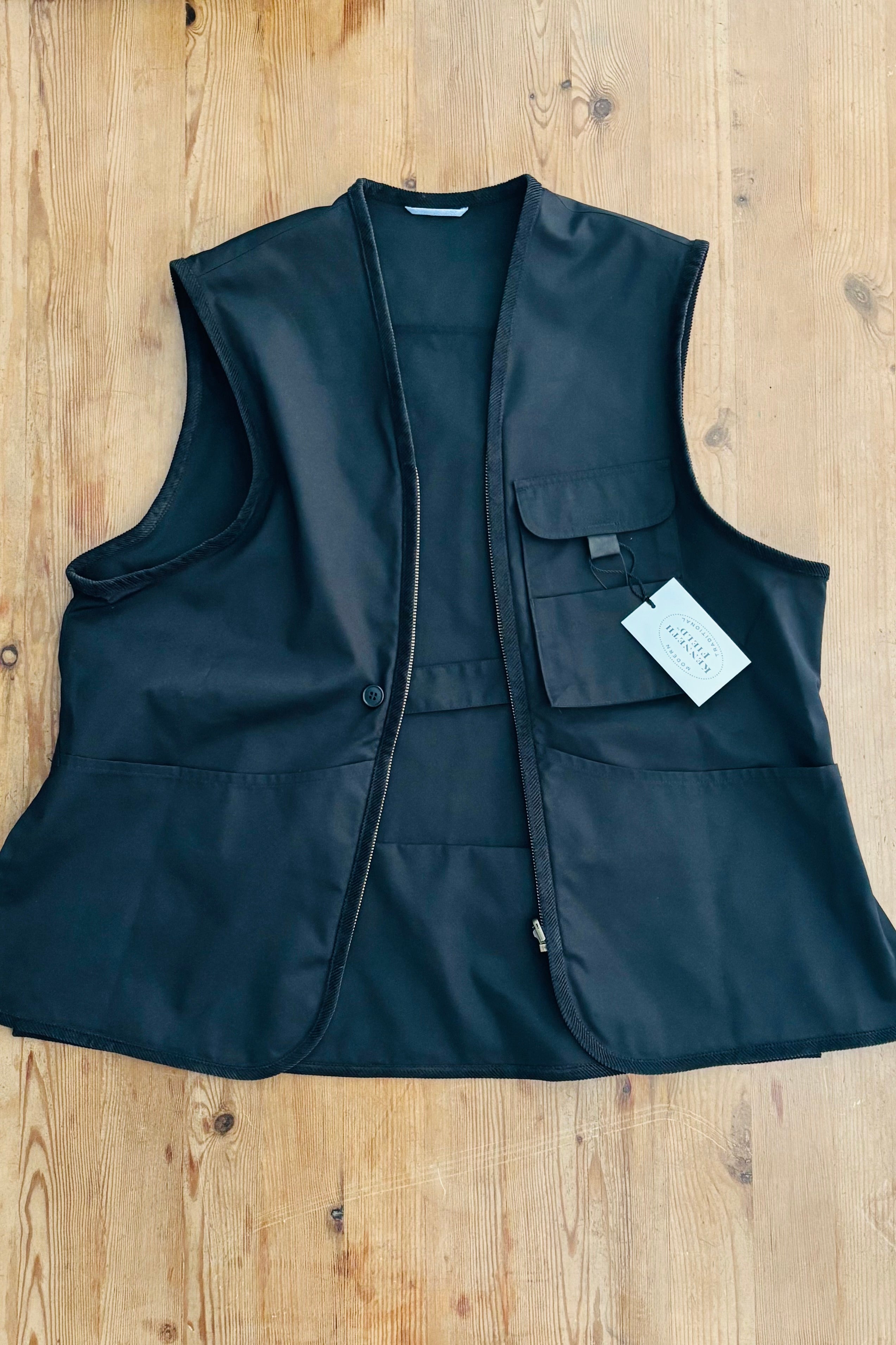 KENNETH FIELD - GUIDE VEST T/C - BLACK