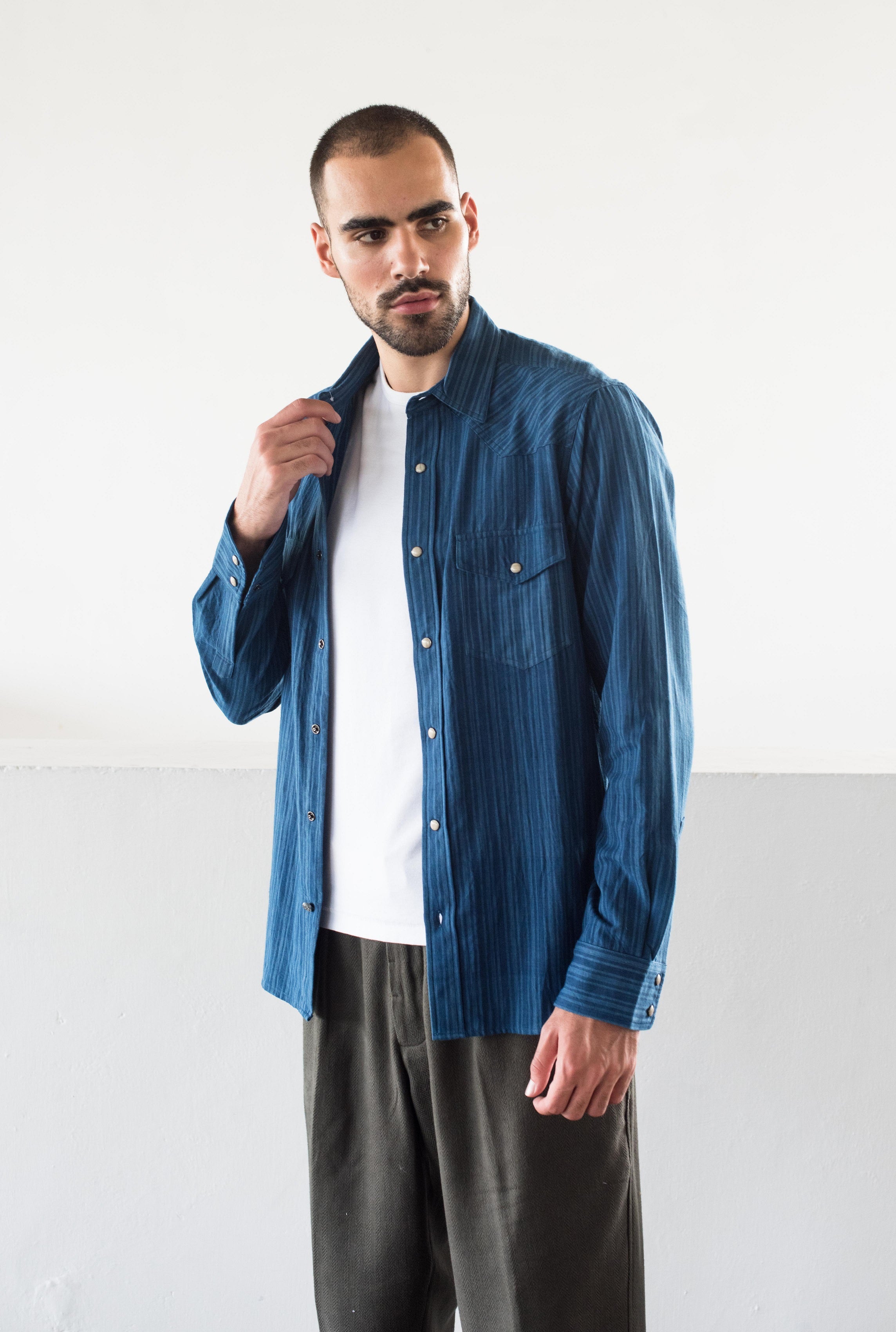 ORIGINAL MADRAS TRADING COMPANY - No107 WEATERN STRAIGHT COLLAR SHIRT - OM44745.20