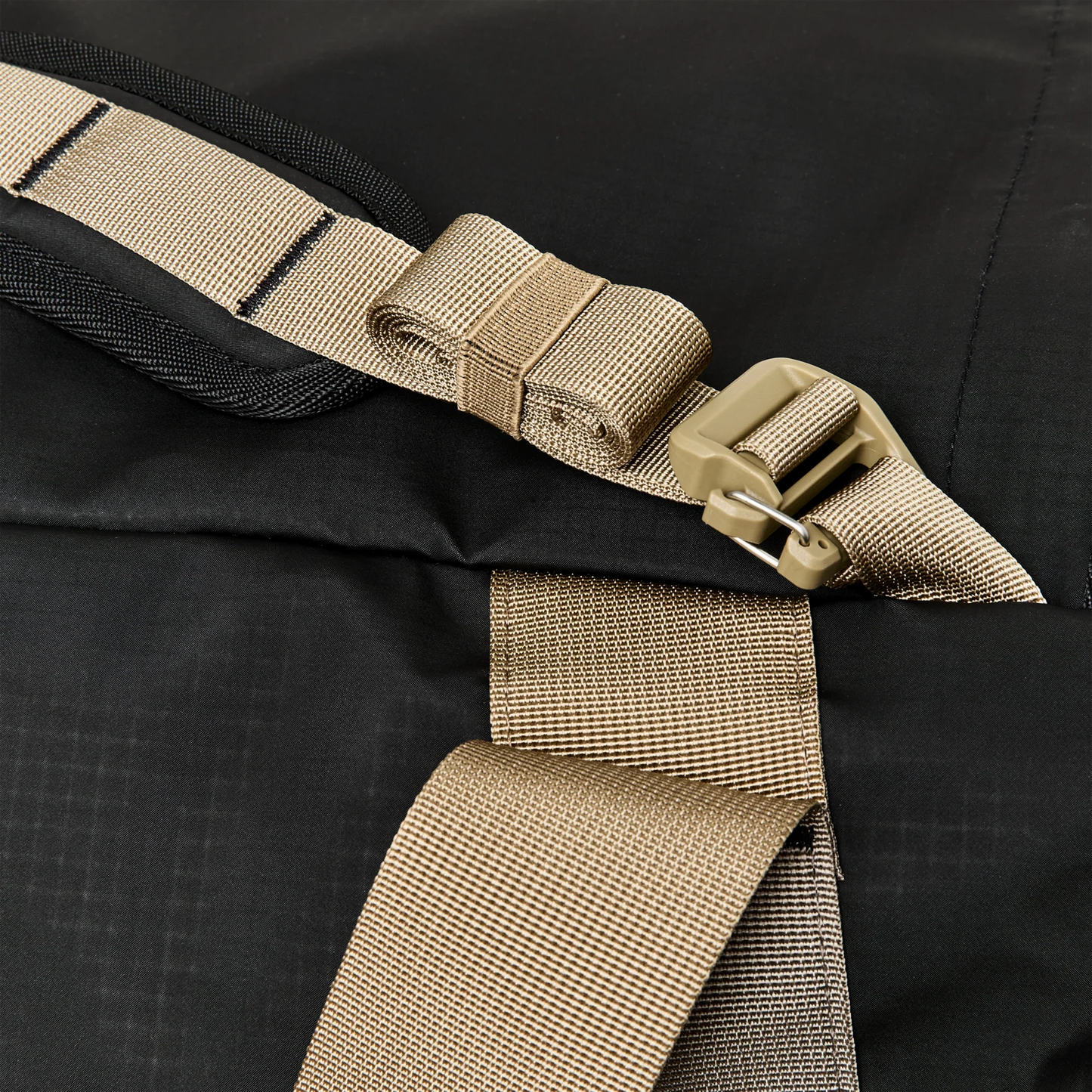 FILSON - SCOUT 50L BACKPACK - BLACK / COVERT