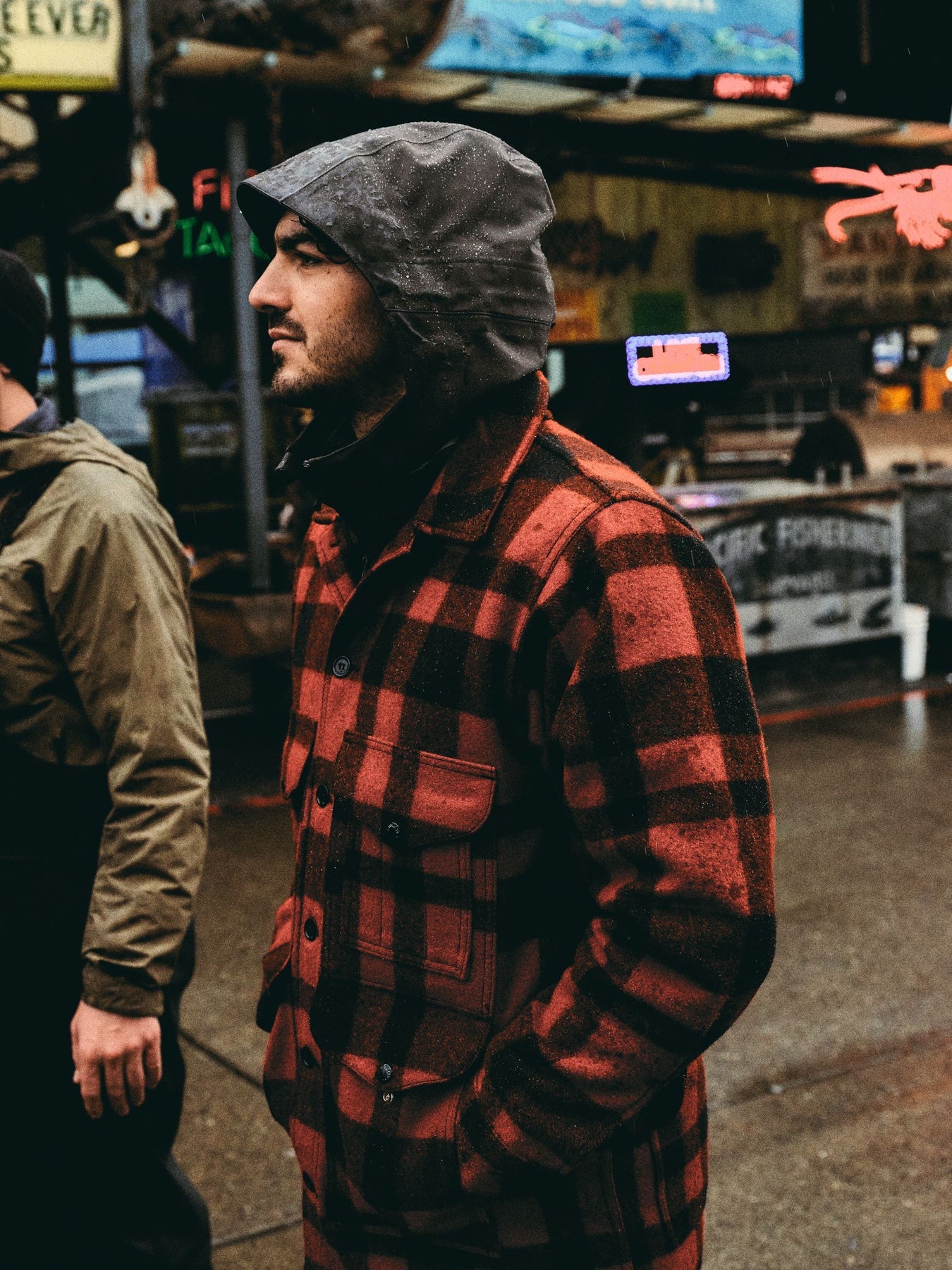 FILSON - MACKINAW WOOL CRUISER JACKET - RED/BLACK PLAID