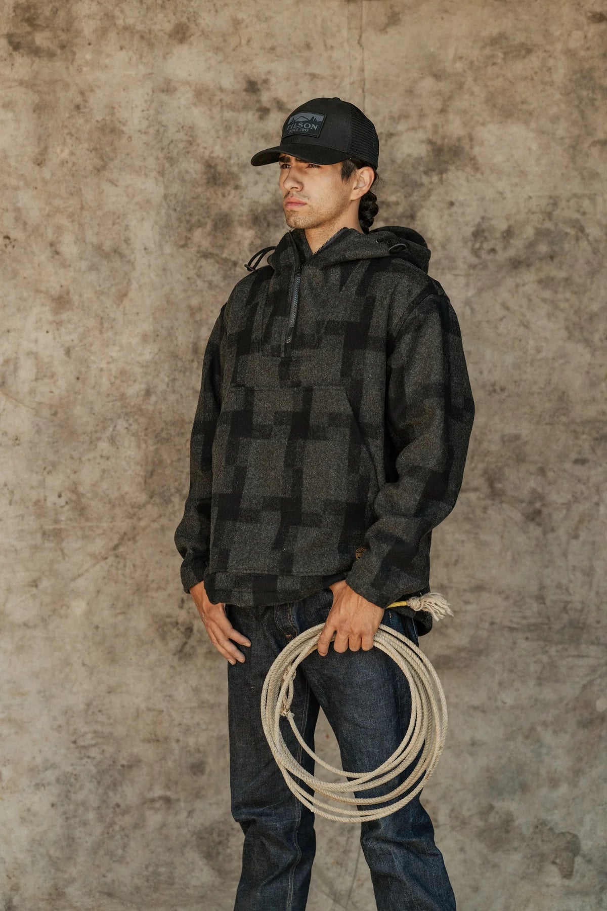 FILSON - MACKINAW WOOL ANORAK - CHARCOAL / BLACK SQUARE PLAID