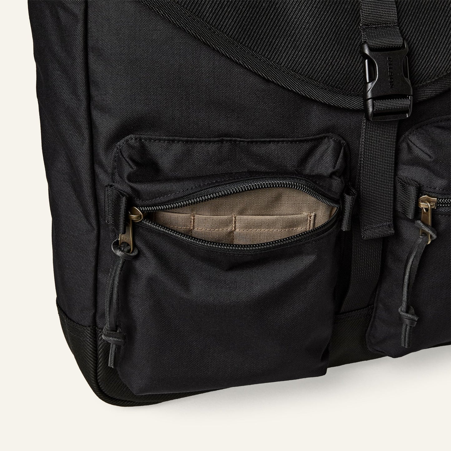 FILSON - SURVEYOR MESSENGER BAG - BLACK