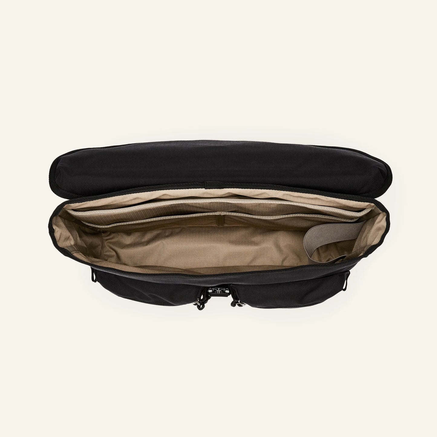 FILSON - SURVEYOR MESSENGER BAG - BLACK