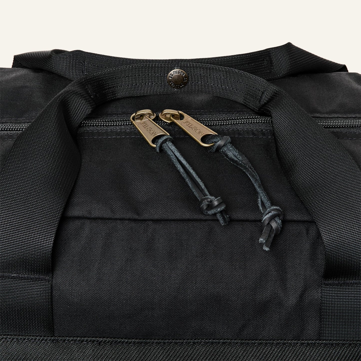 FILSON - SURVEYOR PULLMAN PACK - BLACK