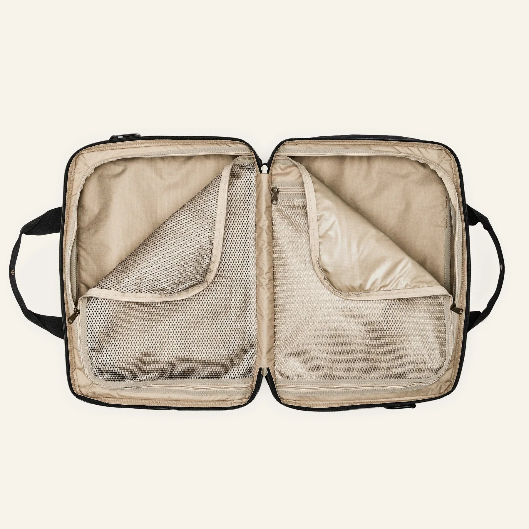 定価より30%オフ!新品【フィルソン】サーヴェイヤー プルマンパック/ブラック フィルソン/FILSON - サーベイヤー プルマンパック/SURVEYOR