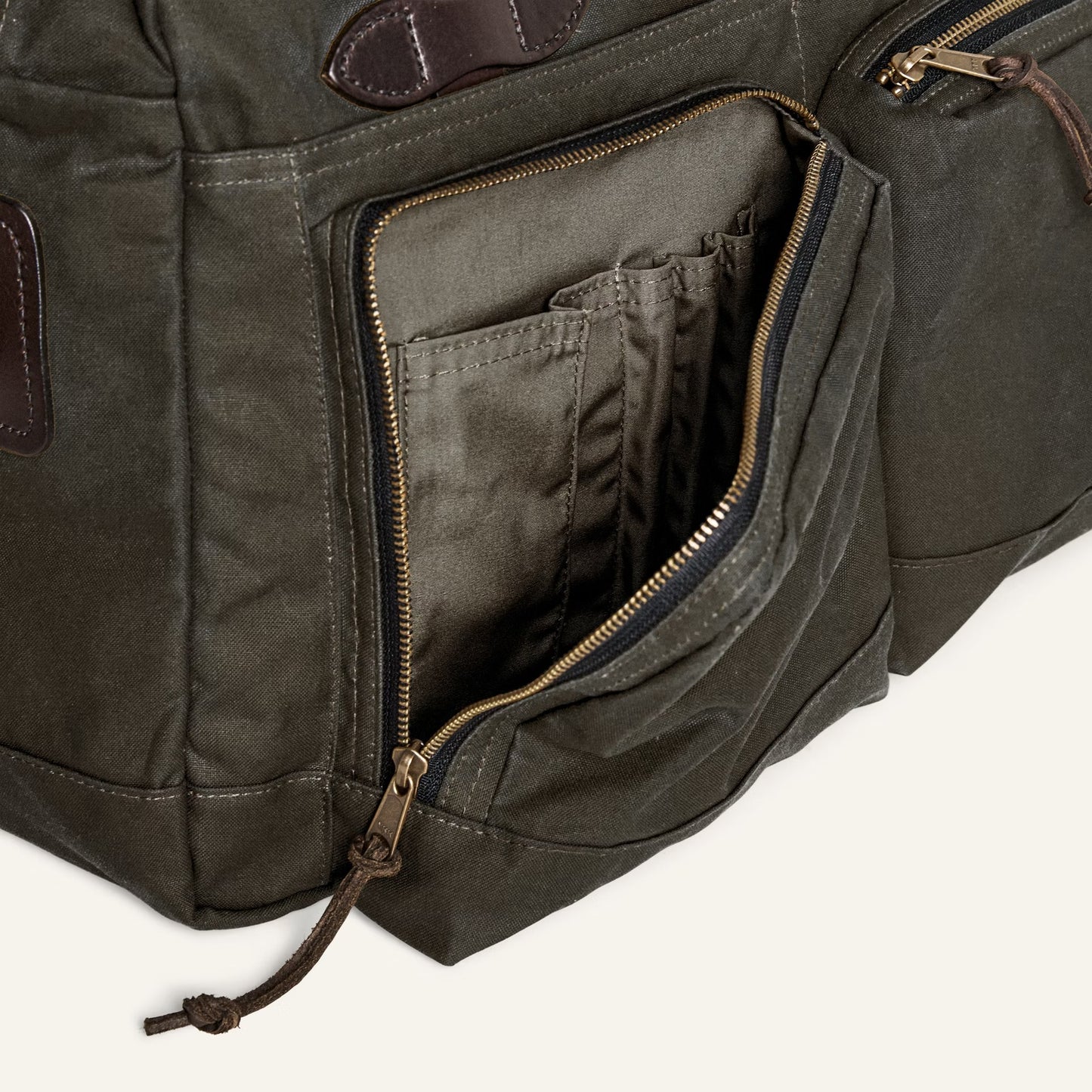 FILSON - 48 HOUR TIN CLOTH DUFFLE BAG - OTTER GREEN