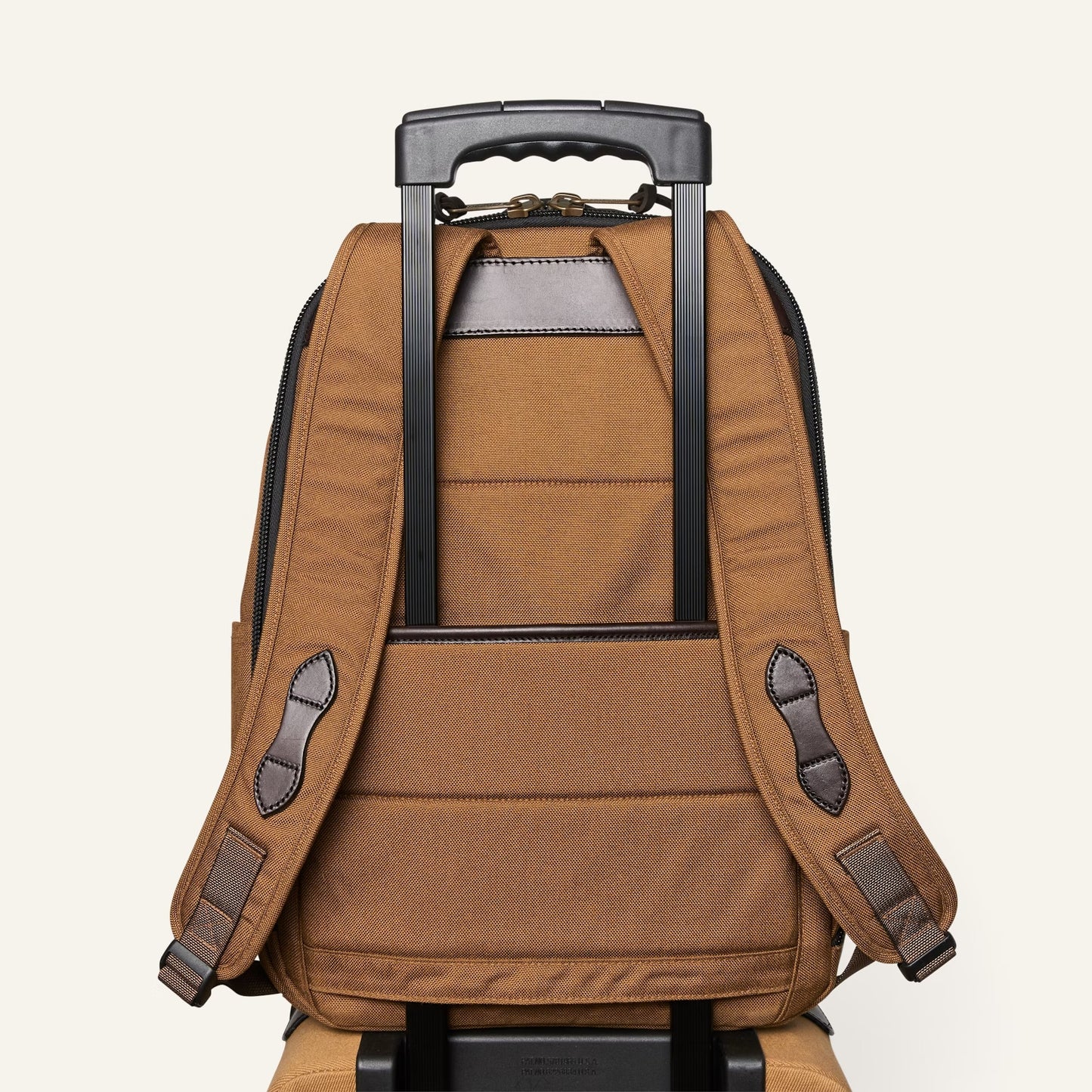 FILSON - DRYDEN BACKPACK - WHISKEY