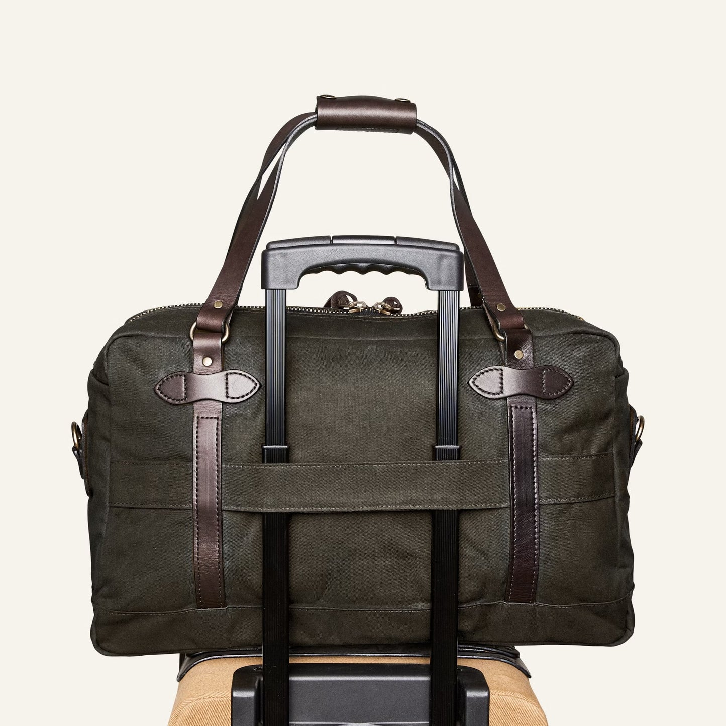 FILSON - 48 HOUR TIN CLOTH DUFFLE BAG - OTTER GREEN