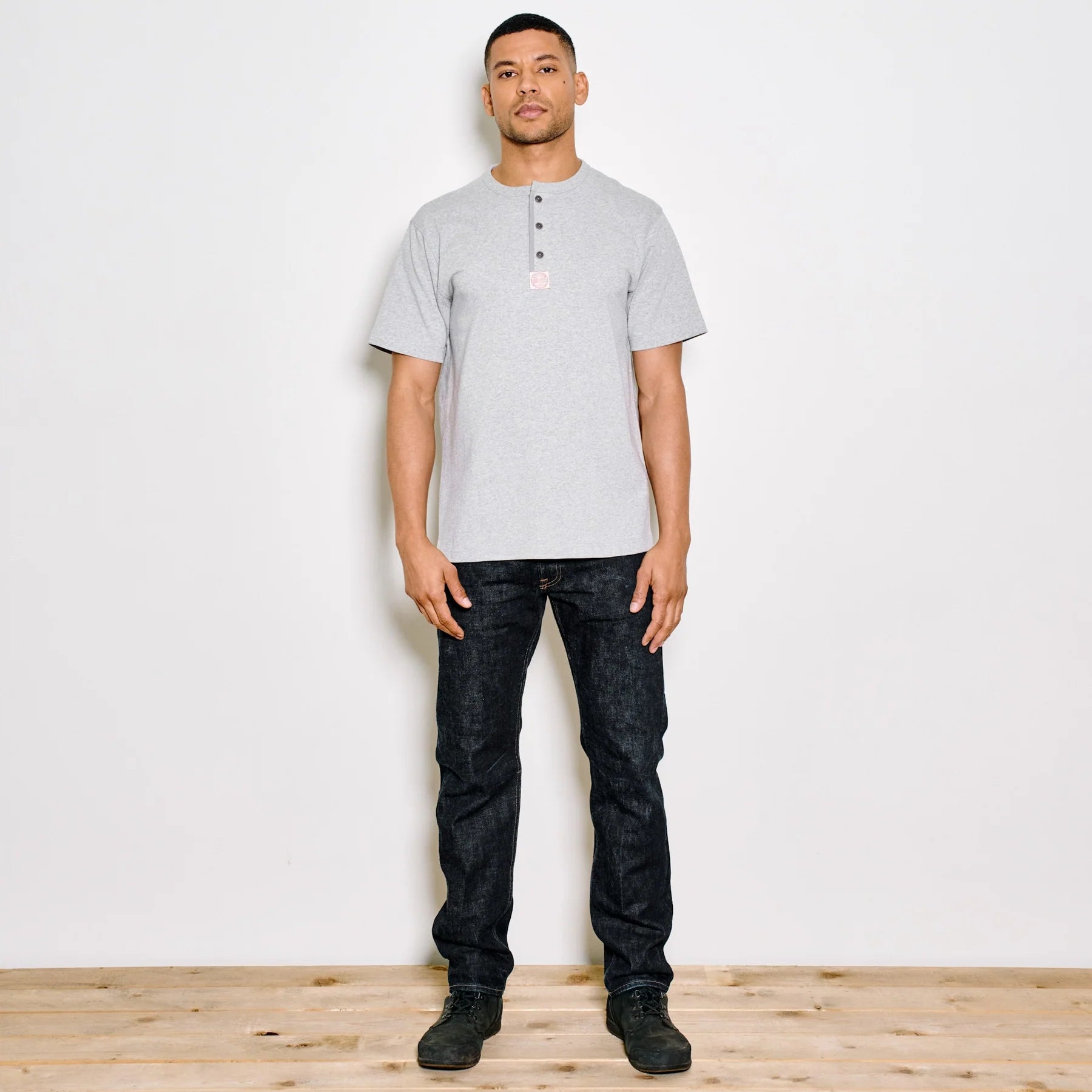 FILSON - FRONTIER HENLEY TEE - HEATHER GRAY