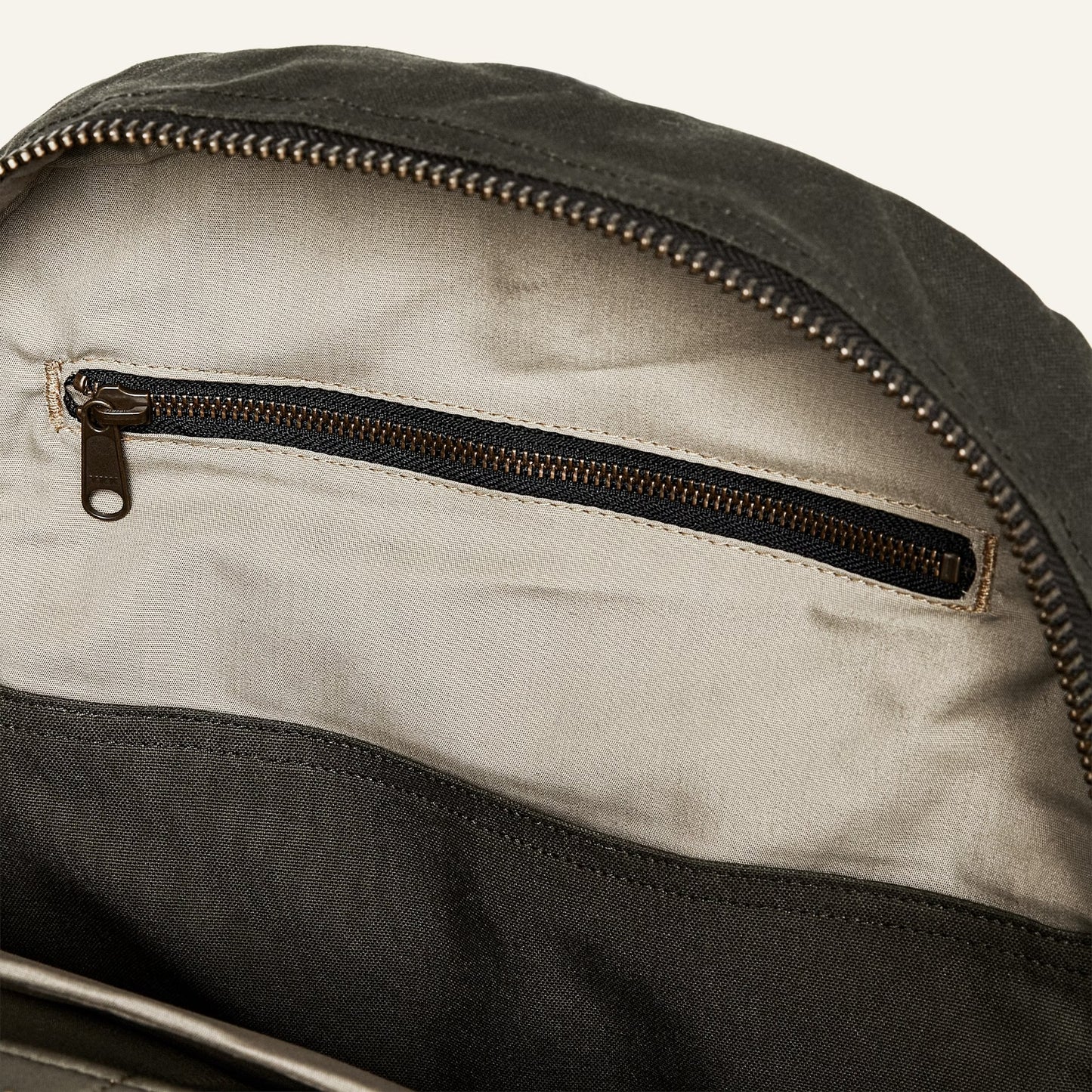 FILSON - JOURNEYMAN BACKPACK - OTTER GREEN