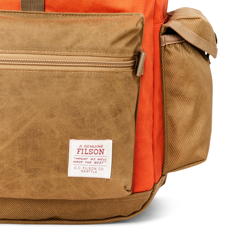 FILSON - SURVEYOR 36L BACKPACK - DARK TAN/FLAME